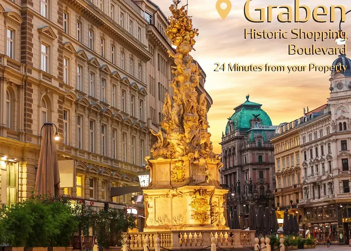 Economical 3-bedroom Near Danube & Millennium , Long Viena